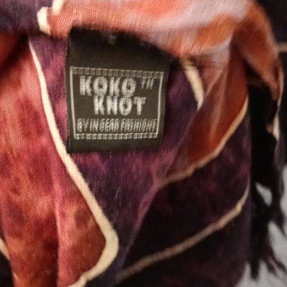 Koko Knot sarong beach coverup - Picture 4 of 4